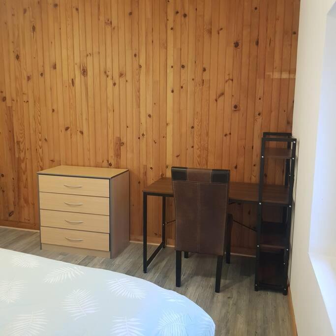 فيلا Chez Nino Wifi Gratuit Beaulieu-sur-Loire المظهر الخارجي الصورة